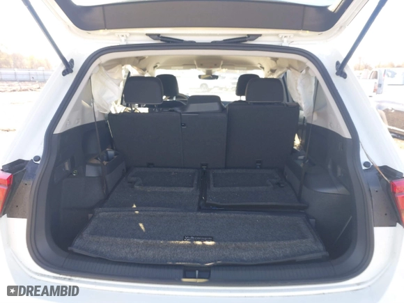 2024 Volkswagen Tiguan S with VIN 3VVRB7AX3RM146054, listed as a IAAI auction lot 41070662 with 4,756 mi miles. Bid and sale history available at carsss.com. Image 8.