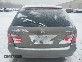 2009 Mercedes-Benz E 350 with VIN WDBUH87X99B438401, listed as a Copart auction lot 43974375 with 236,551 mi miles and Salvage Title. Bid and sale history available at DreamBid. Image 6.