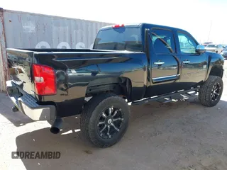 2011 Chevrolet Silverado 1500 LT with VIN 3GCPCSE03BG345726, listed as a IAAI auction lot 42041586 with 137,450 mi miles and . Bid and sale history available at DreamBid. Image 4.