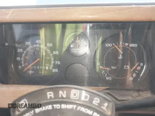 1993 GMC Vandura z VIN 1GDEG25K9PF513953, wystawiony jako IAAI lot #42194799 z przebiegiem 135 966 mil mil oraz . Historia ofert i sprzedaży dostępna na DreamBid. Obrazek 7.