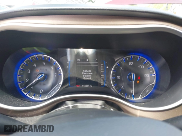 2017 Chrysler Pacifica Touring L with VIN 2C4RC1BG0HR591124, listed as a IAAI auction lot 42138595 with 113,071 mi miles and . Bid and sale history available at DreamBid. Image 7.