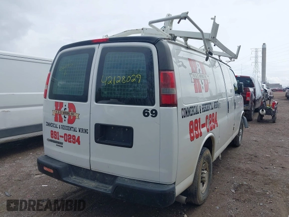 2016 Chevrolet Express Cargo with VIN 1GCWGAFF5G1261197, listed as a IAAI auction lot 42128029 with 117,535 mi miles and . Bid and sale history available at DreamBid. Image 4.