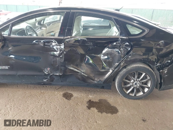 2017 Ford Fusion Titanium with VIN 3FA6P0SU3HR268788, listed as a IAAI auction lot 42413877 with 193,561 mi miles and . Bid and sale history available at DreamBid. Image 6.