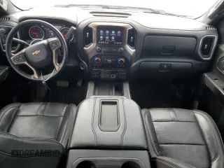 2021 Chevrolet Silverado 3500HD High Country with VIN 1GC4YVEY3MF155070, listed as a Copart auction lot 70395214 with 87,122 mi miles and Salvage Title. Bid and sale history available at carsss.com. Image 8.
