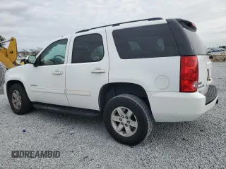 2011 GMC Yukon SLE with VIN 1GKS1AE07BR277980, listed as a Copart auction lot 89064885 with 0 mi miles and Salvage Title. Bid and sale history available at carsss.com. Image 2.