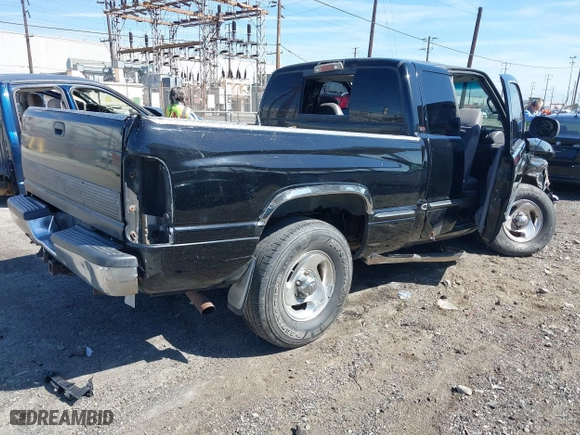 1998 Dodge Ram 1500 with VIN 1B7HC13Z2WJ224836, listed as a IAAI auction lot 41688306 with 1 mi miles. Bid and sale history available at carsss.com. Image 4.