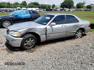 2002 Acura RL with VIN JH4KA96582C006545, listed as a Copart auction lot 61915624 with 159,038 mi miles and Salvage Title. Bid and sale history available at carsss.com. Image 1.