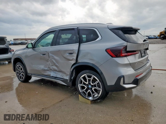 2024 BMW X1 xDrive28i с VIN WBX73EF07R5Z37604, выставлен на аукционе Copart как лот 55157395 с пробегом 9 531 миль миль и Списание • Salvage title. История ставок и продаж доступна на DreamBid. Изображение 2.