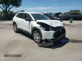 2022 Toyota Corolla Cross L with VIN 7MUAAAAG6NV028639, listed as a Copart auction lot 61252535 with 25,583 mi miles and Non repairable. Bid and sale history available at DreamBid. Image 14.