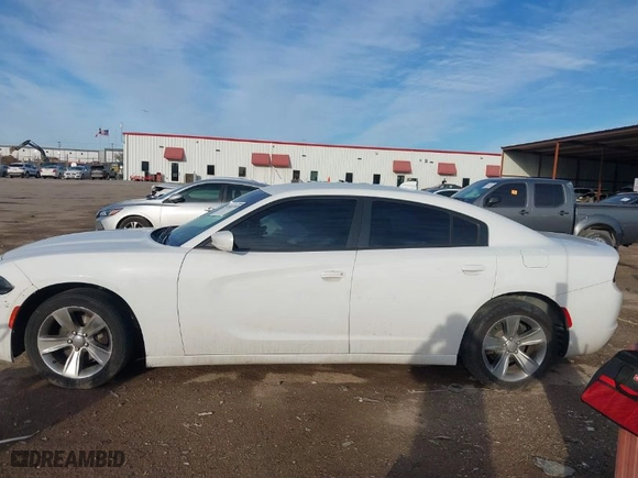 2017 Dodge Charger SXT with VIN 2C3CDXHG5HH569255, listed as a IAAI auction lot 41683769 with 207,018 mi miles. Bid and sale history available at carsss.com. Image 14.