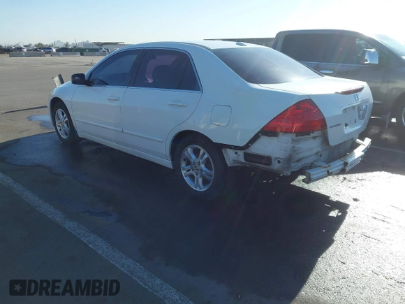 2006 Honda Accord EX-L z VIN 1HGCM56876A170694, wystawiony jako IAAI lot #42299743 z przebiegiem 182 601 mil mil oraz . Historia ofert i sprzedaży dostępna na DreamBid. Obrazek 3.
