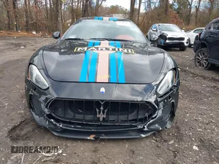 2018 Maserati GranTurismo Sport with VIN ZAM45VLA9J0270166, listed as a IAAI auction lot 41200622 with 25,476 mi miles. Bid and sale history available at carsss.com. Image 12.