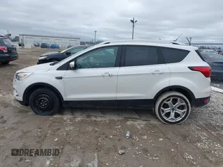 2019 Ford Escape Titanium with VIN 1FMCU9J95KUB50793, listed as a IAAI auction lot 41501161 with 111,644 mi miles. Bid and sale history available at carsss.com. Image 14.