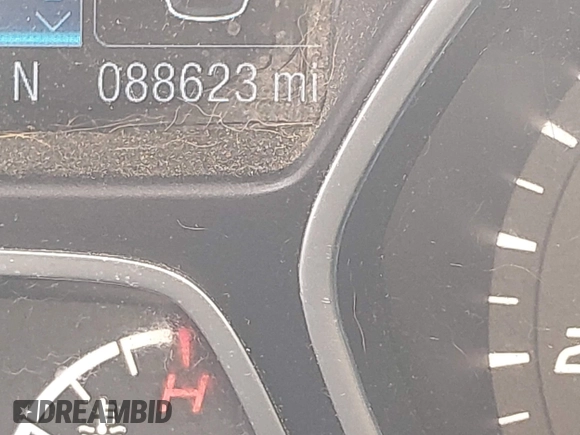 2015 Ford Escape Titanium z VIN 1FMCU0JX7FUB00462, wystawiony jako IAAI lot #42532943 z przebiegiem 88 623 mil mil oraz . Historia ofert i sprzedaży dostępna na DreamBid. Obrazek 15.