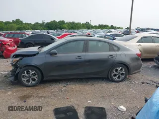 2021 Kia Forte LXS with VIN 3KPF24AD6ME324855, listed as a IAAI auction lot 42405970 with 45,219 mi miles and . Bid and sale history available at DreamBid. Image 14.