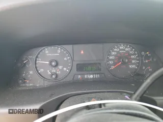 2005 Ford F-250 XL with VIN 1FTSF20PX5EA68218, listed as a Copart auction lot 86724404 with 258,036 mi miles and Salvage title. Bid and sale history available at DreamBid. Image 9.