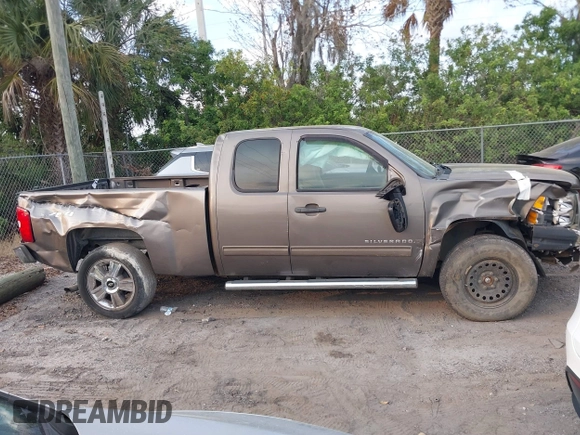 2013 Chevrolet Silverado 1500 LT with VIN 1GCRKSE70DZ202177, listed as a IAAI auction lot 41515775 with 189,671 mi miles and . Bid and sale history available at DreamBid. Image 12.
