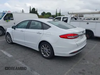 2017 Ford Fusion SE with VIN 3FA6P0H75HR335912, listed as a IAAI auction lot 42141318 with 160,614 mi miles. Bid and sale history available at carsss.com. Image 3.