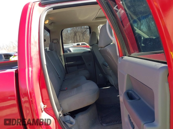 2006 Dodge 1500 SLT with VIN 1D7HU18266S679388, listed as a IAAI auction lot 41792806 with 207,161 mi miles. Bid and sale history available at carsss.com. Image 8.