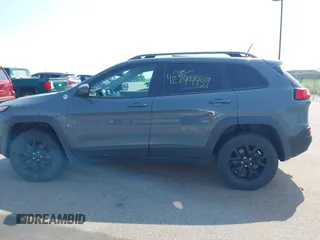2015 Jeep Cherokee Trailhawk с VIN 1C4PJMBS7FW569497, выставлен на аукционе IAAI как лот 42744459 с пробегом 177 265 миль миль и . История ставок и продаж доступна на DreamBid. Изображение 14.