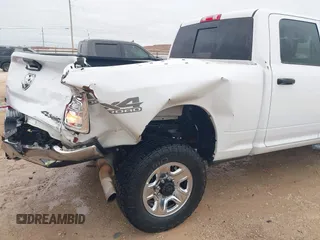 2020 Ram 2500 Tradesman with VIN 3C6UR5CJ8LG174124, listed as a IAAI auction lot 41421505 with 69,330 mi miles. Bid and sale history available at carsss.com. Image 17.