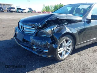 2013 Mercedes-Benz C 300 Sport with VIN WDDGF8AB5DG075257, listed as a IAAI auction lot 42197745 with 19,571 mi miles and . Bid and sale history available at carsss.com. Image 6.