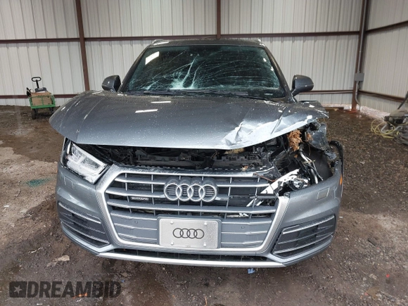 2018 Audi Q5 Premium Plus with VIN WA1BNAFY4J2163960, listed as a IAAI auction lot 41758638 with 59,803 mi miles. Bid and sale history available at carsss.com. Image 12.