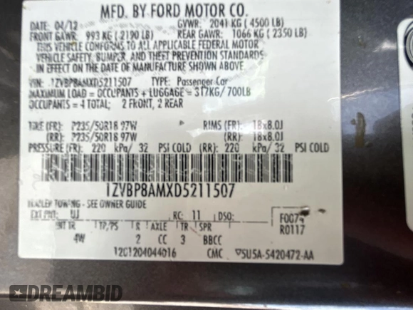 2013 Ford Mustang V6 z VIN 1ZVBP8AMXD5211507, wystawiony jako Copart lot #63517505 z przebiegiem 232 023 mil mil oraz Czysty tytuł • Clean title. Historia ofert i sprzedaży dostępna na DreamBid. Obrazek 10.