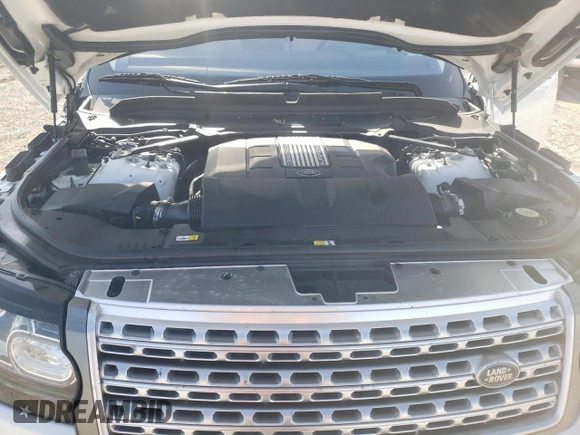 2016 Land Rover Range Rover HSE with VIN SALGS2VFXGA269122, listed as a Copart auction lot 52432535 with 148,446 mi miles and Salvage title. Bid and sale history available at DreamBid. Image 13.