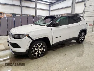 2025 Jeep Compass Limited with VIN 3C4NJDCN5ST509928, listed as a Copart auction lot 60301765 with 16,106 mi miles and Salvage title. Bid and sale history available at DreamBid. Image 1.