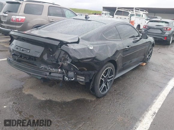 2021 Ford Mustang GT z VIN 1FA6P8CF3M5154673, wystawiony jako IAAI lot #41933201 z przebiegiem 53 757 mil mil oraz . Historia ofert i sprzedaży dostępna na DreamBid. Obrazek 4.