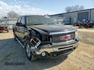 2011 GMC Sierra 1500 SLT z VIN 3GTP2WE33BG392727, wystawiony jako Copart lot #49671005 z przebiegiem 176 803 mil mil oraz Szkoda całkowita • Salvage title. Historia ofert i sprzedaży dostępna na DreamBid. Obrazek 11.