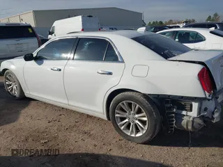 2017 Chrysler 300 C with VIN 2C3CCAEG7HH596512, listed as a IAAI auction lot 41360871 with 139,729 mi miles and . Bid and sale history available at DreamBid. Image 15.