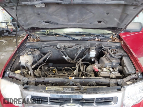 2010 Ford Escape XLT с VIN 1FMCU0D71AKD11964, выставлен на аукционе IAAI как лот 42185902 с пробегом 300 745 миль миль и . История ставок и продаж доступна на DreamBid. Изображение 10.