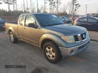 2006 Nissan Frontier SE z VIN 1N6AD06U66C463249, wystawiony jako IAAI lot #41469822 z przebiegiem 181 968 mil mil oraz . Historia ofert i sprzedaży dostępna na DreamBid. Obrazek 1.