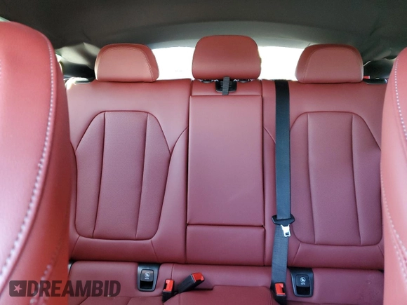 2025 BMW X4 xDrive30i z VIN 5UX33DT02S9X64212, wystawiony jako Copart lot #83121124 z przebiegiem Nie podano mil oraz Szkoda całkowita • Salvage title. Historia ofert i sprzedaży dostępna na DreamBid. Obrazek 10.