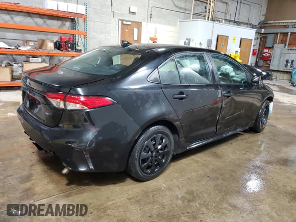 2021 Toyota Corolla LE with VIN 5YFEPMAE6MP254147, listed as a Copart auction lot 42694235 with 81,446 mi miles and Clean Title. Bid and sale history available at carsss.com. Image 3.