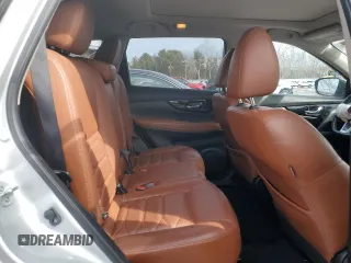 2017 Nissan Rogue SV z VIN JN8AT2MT7HW149353, wystawiony jako Copart lot #46567735 z przebiegiem 106 352 mil mil oraz Szkoda całkowita • Salvage title. Historia ofert i sprzedaży dostępna na DreamBid. Obrazek 11.