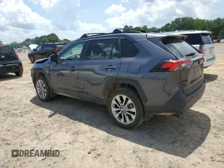 2024 Toyota RAV4 XLE Premium z VIN 2T3C1RFV3RW344089, wystawiony jako Copart lot #61747485 z przebiegiem 18 447 mil mil oraz Szkoda całkowita • Salvage title. Historia ofert i sprzedaży dostępna na DreamBid. Obrazek 2.