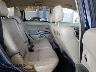 2011 Mitsubishi Outlander SE with VIN JA4AS3AW5BU032435, listed as a Copart auction lot 57163715 with 188,551 mi miles and Clean title. Bid and sale history available at DreamBid. Image 10.