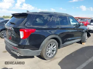 2022 Ford Explorer Limited with VIN 1FMSK7FH5NGA89311, listed as a IAAI auction lot 42020772 with 50,003 mi miles. Bid and sale history available at carsss.com. Image 4.