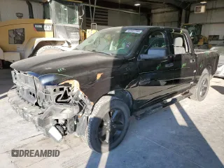 2018 Ram 1500 Express z VIN 1C6RR7KG0JS335952, wystawiony jako Copart lot #42507795 z przebiegiem 70 245 mil mil oraz Szkoda całkowita • Salvage title. Historia ofert i sprzedaży dostępna na DreamBid. Obrazek 1.