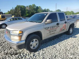 2004 GMC Canyon 1SB SLE Z85 with VIN 1GTCS136748117806, listed as a Copart auction lot 55744225 with 172,224 mi miles and Clean Title. Bid and sale history available at carsss.com. Image 1.