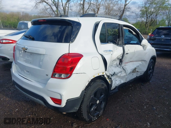 2020 Chevrolet Trax LT with VIN KL7CJLSB0LB083963, listed as a IAAI auction lot 42073793 with 62,925 mi miles and . Bid and sale history available at DreamBid. Image 6.