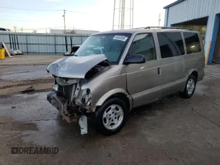 2004 Chevrolet Astro with VIN 1GNEL19X84B122187, listed as a Copart auction lot 44552095 with 203,961 mi miles and Salvage Title. Bid and sale history available at carsss.com. Image 1.