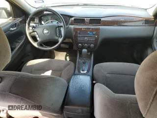 2014 Chevrolet Impala LS z VIN 2G1WA5E39E1162205, wystawiony jako Copart lot #56305635 z przebiegiem 178 610 mil mil oraz Szkoda całkowita • Salvage title. Historia ofert i sprzedaży dostępna na DreamBid. Obrazek 8.