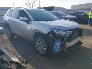2020 Toyota RAV4 XLE Premium with VIN 2T3C1RFV7LC037467, listed as a IAAI auction lot 41798390 with 34,654 mi miles. Bid and sale history available at carsss.com. Image 1.
