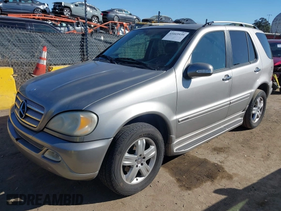 2005 Mercedes-Benz M 350 with VIN 4JGAB57E65A550801, listed as a IAAI auction lot 41669539 with 207,572 mi miles and . Bid and sale history available at DreamBid. Image 2.