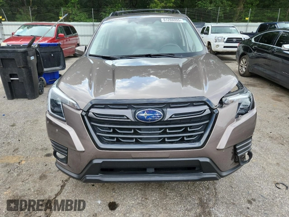 2023 Subaru Forester Limited with VIN JF2SKAPC1PH422283, listed as a Copart auction lot 61269355 with 27,062 mi miles and Salvage title. Bid and sale history available at DreamBid. Image 5.