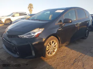 2015 Toyota Prius v Two with VIN JTDZN3EU5FJ033987, listed as a IAAI auction lot 41756012 with 179,660 mi miles. Bid and sale history available at carsss.com. Image 18.